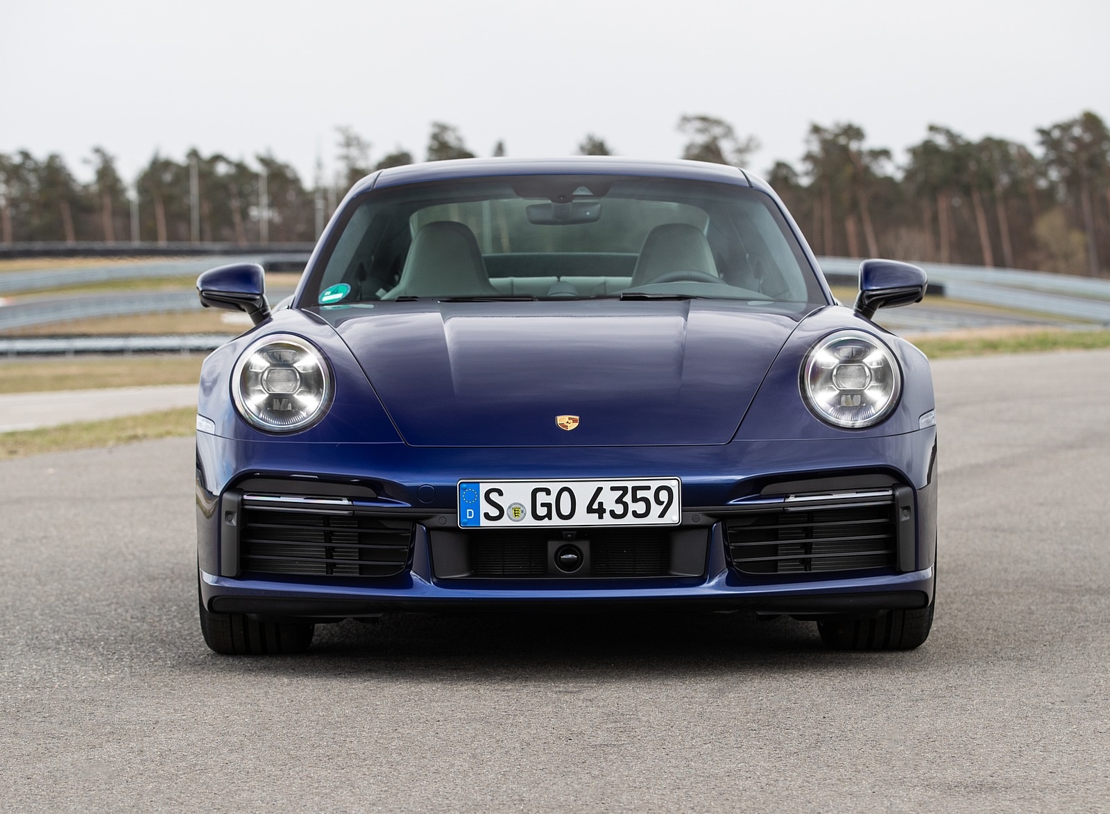 2021 Porsche 911 Turbo S Coupe (Color: Gentian Blue Metallic) Front Wallpapers #183 of 254