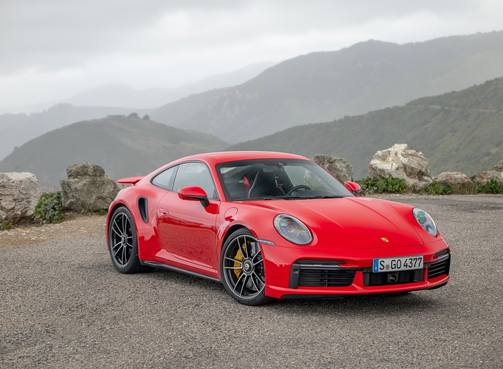 2021 Porsche 911 Turbo S Coupe (Color: Guards Red) Front Three-Quarter Wallpapers #71 of 254