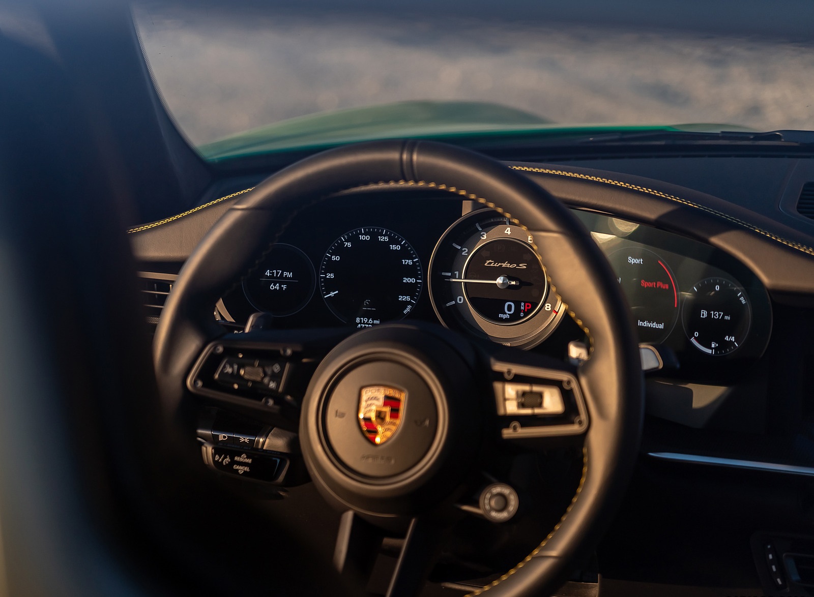 2021 Porsche 911 Turbo S Coupe (Color: Python Green) Interior Steering Wheel Wallpapers #40 of 254