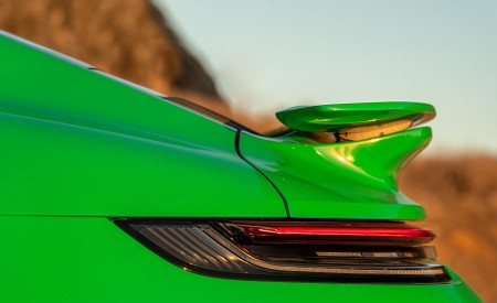 2021 Porsche 911 Turbo S Coupe (Color: Python Green) Tail Light Wallpapers 450x275 (38)
