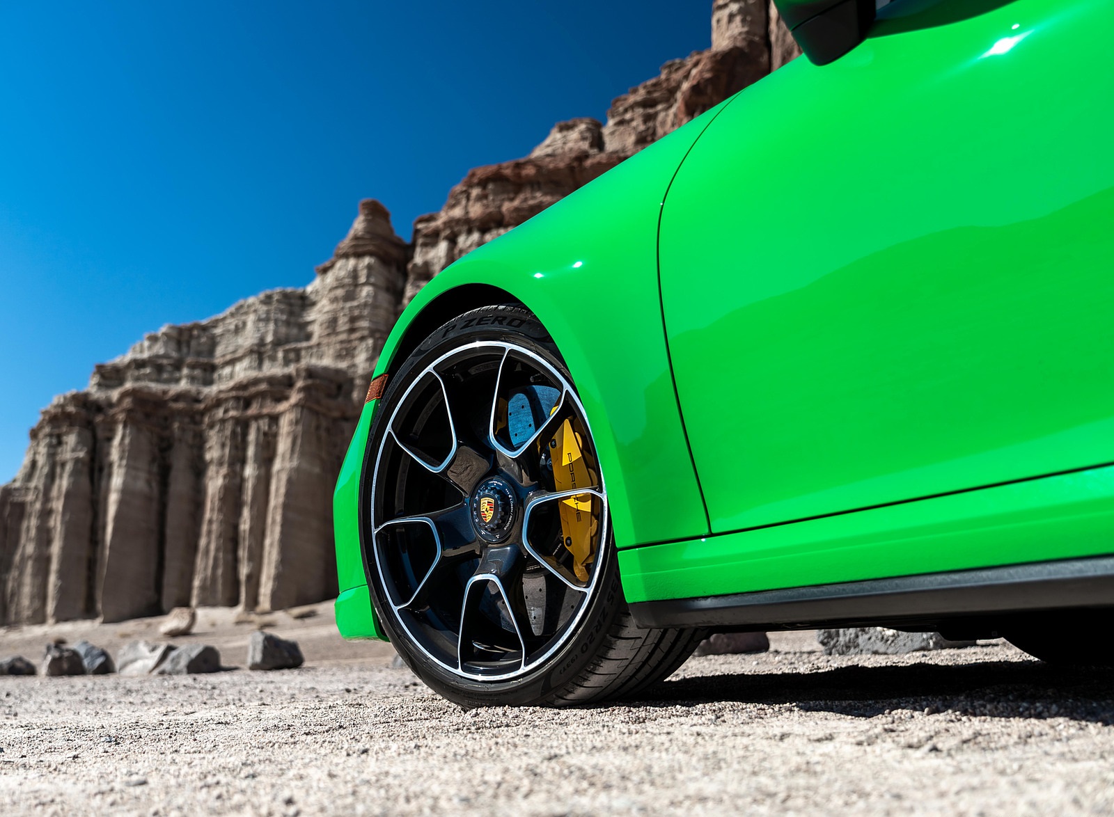 2021 Porsche 911 Turbo S Coupe (Color: Python Green) Wheel Wallpapers  #23 of 254