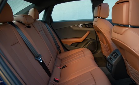 2020 Audi A4 (US-Spec) Interior Rear Seats Wallpapers 450x275 (19)