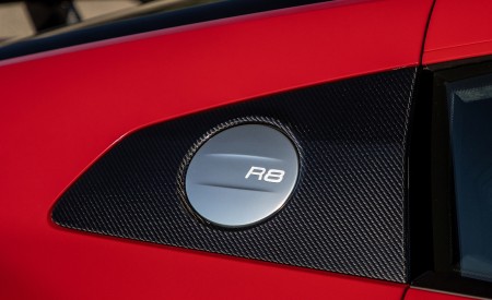 2020 Audi R8 Coupe (US-Spec) Detail Wallpapers 450x275 (52)