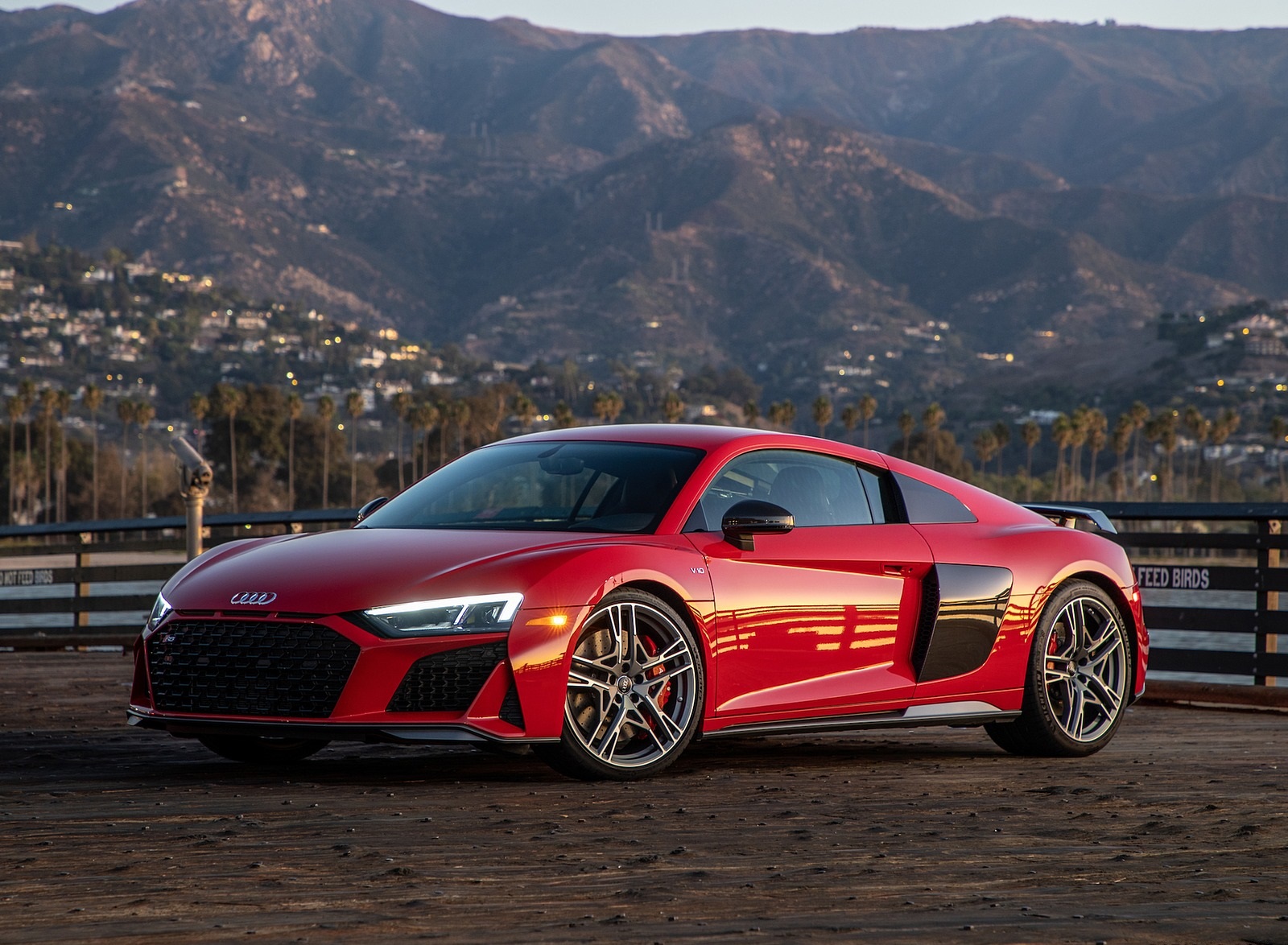 2020 Audi R8 Coupe (US-Spec) Front Three-Quarter Wallpapers #37 of 62