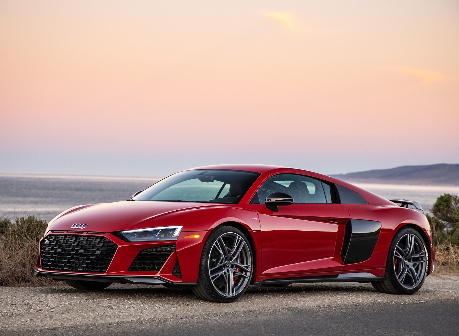 2020 Audi R8 Coupe (US-Spec) Front Three-Quarter Wallpapers #32 of 62