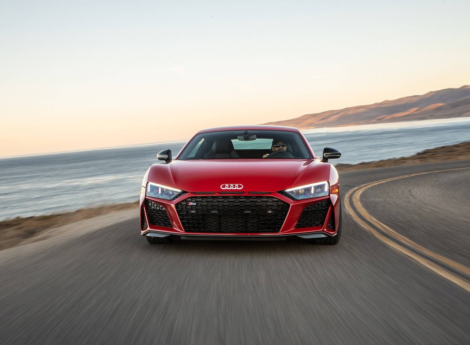 2020 Audi R8 Coupe (US-Spec) Front Wallpapers #20 of 62
