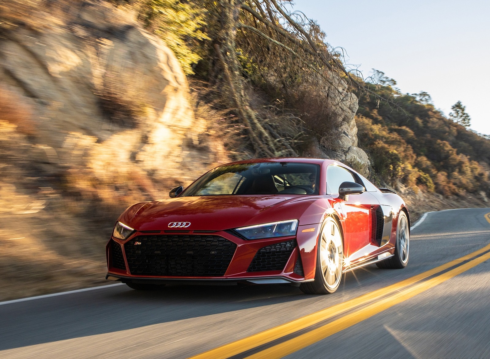 2020 Audi R8 Coupe (US-Spec) Front Wallpapers #12 of 62
