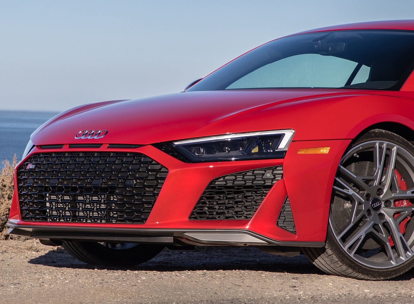 2020 Audi R8 Coupe (US-Spec) Headlight Wallpapers #41 of 62