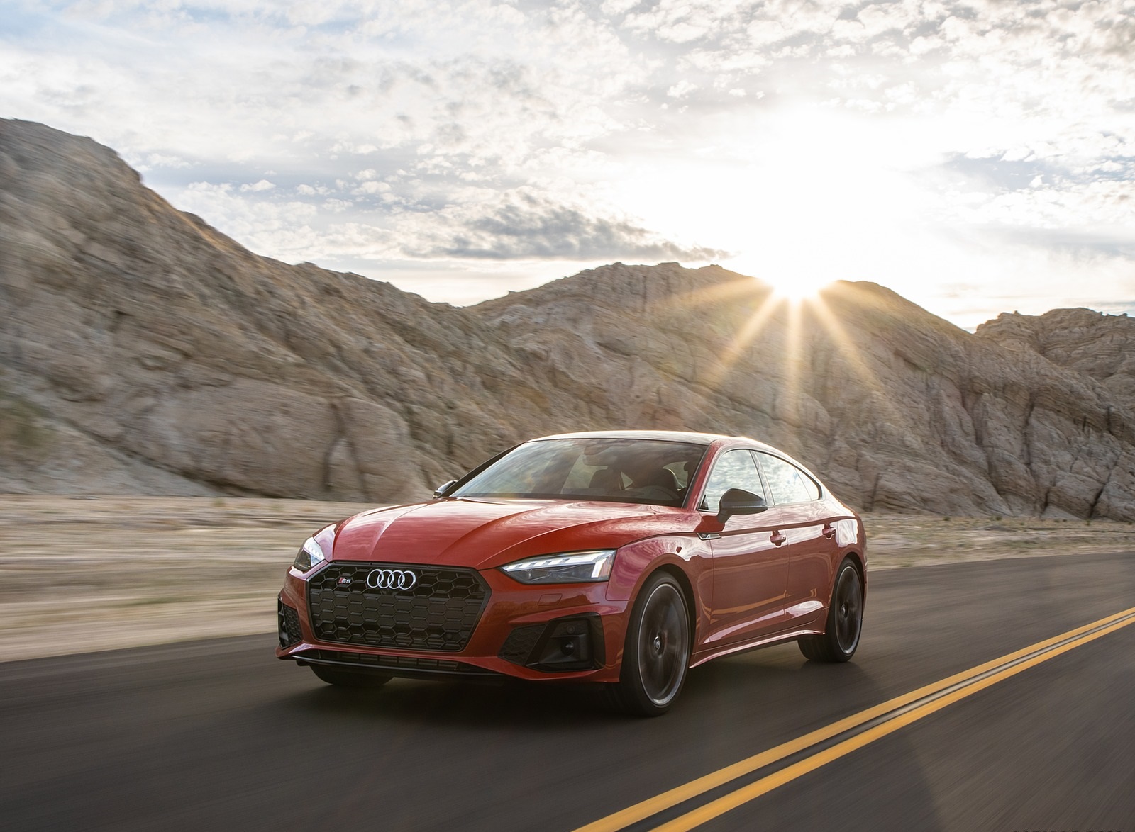 2020 Audi S5 Sportback (US-Spec) Front Three-Quarter Wallpapers #4 of 38