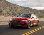 2020 Audi S5 Sportback (US-Spec) Front Three-Quarter Wallpapers 150x120 (9)