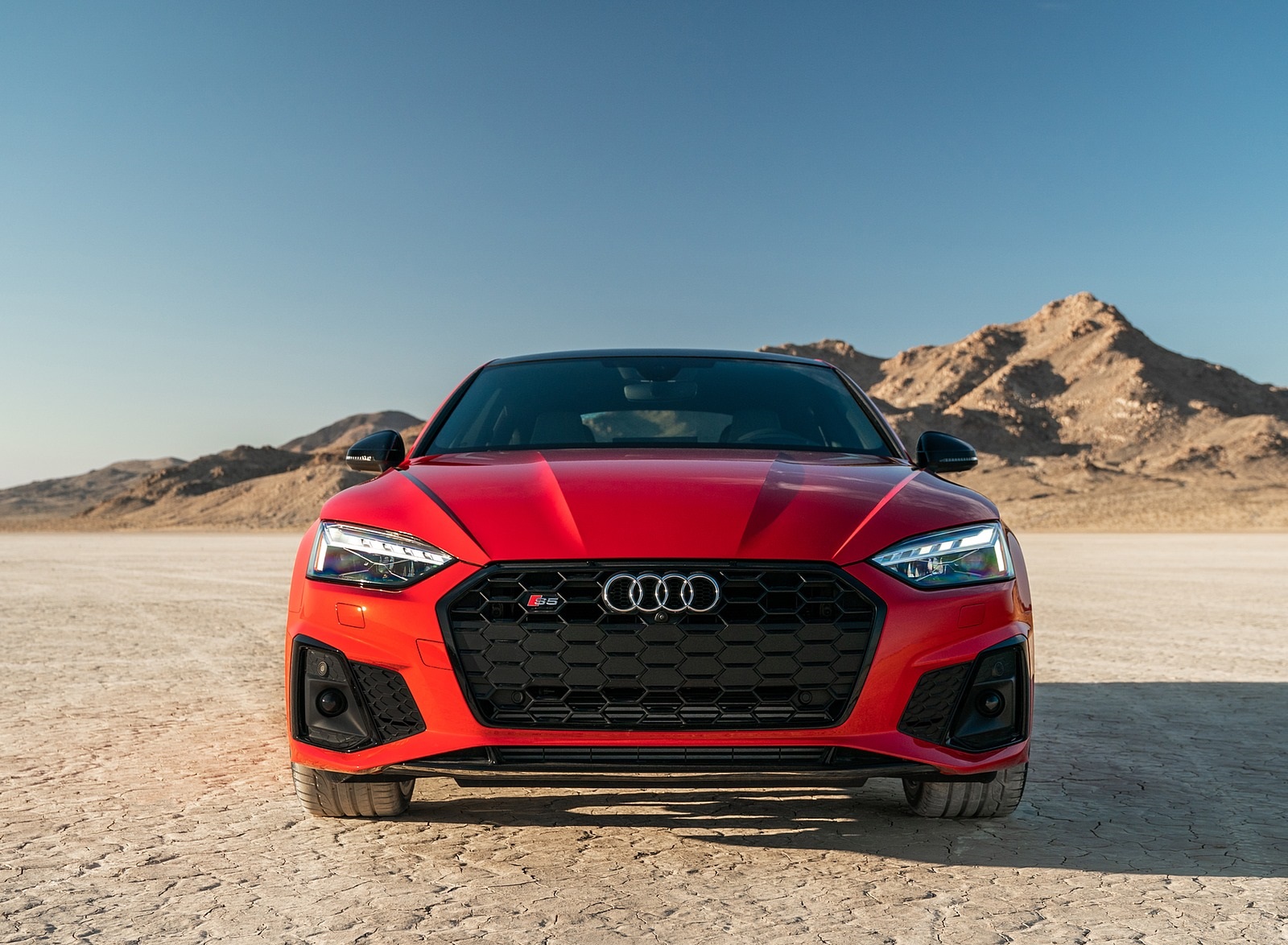 2020 Audi S5 Sportback (US-Spec) Front Wallpapers #18 of 38