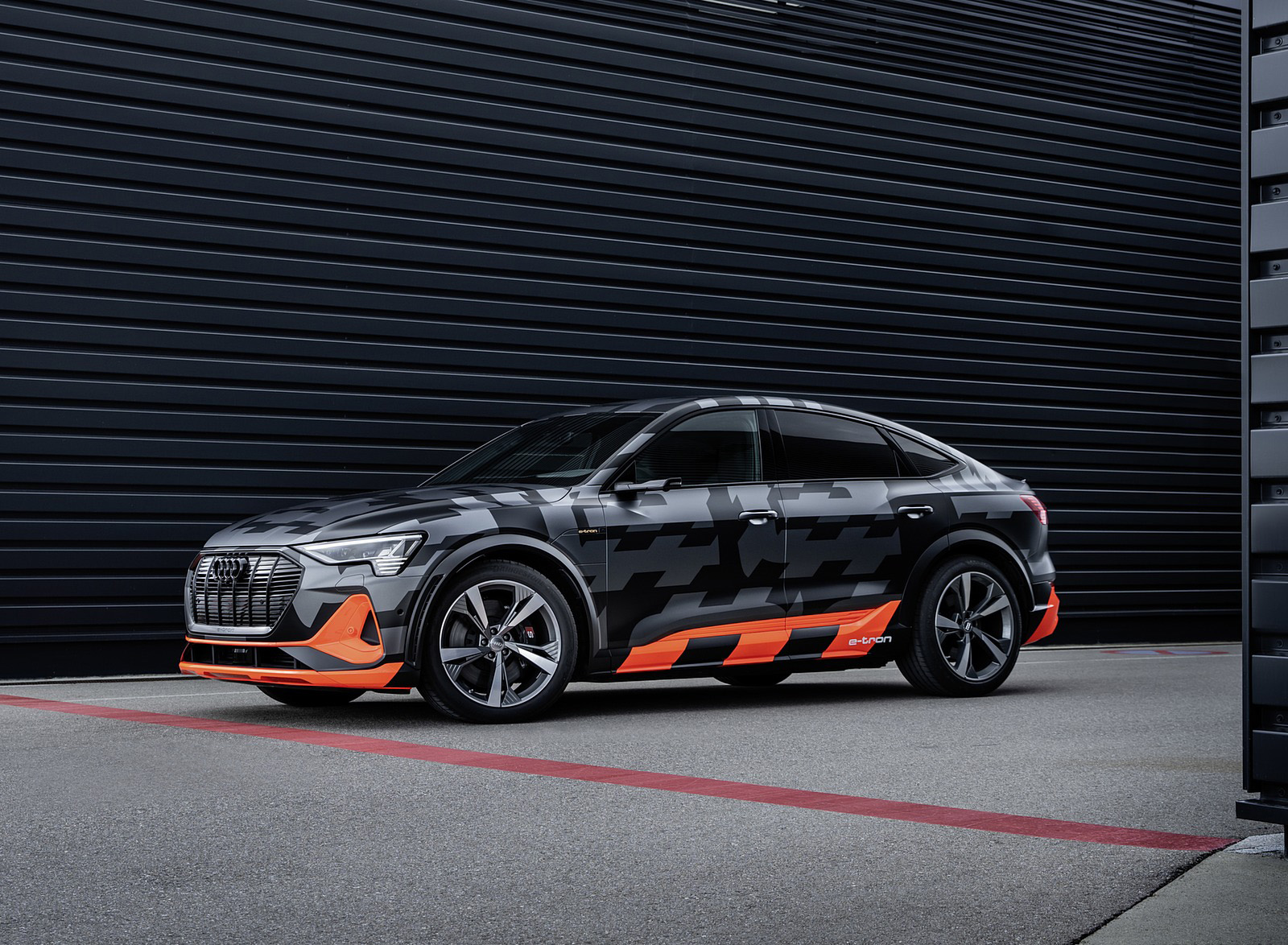 2020 Audi e-tron S Sportback Concept Front Three-Quarter Wallpapers #45 of 61