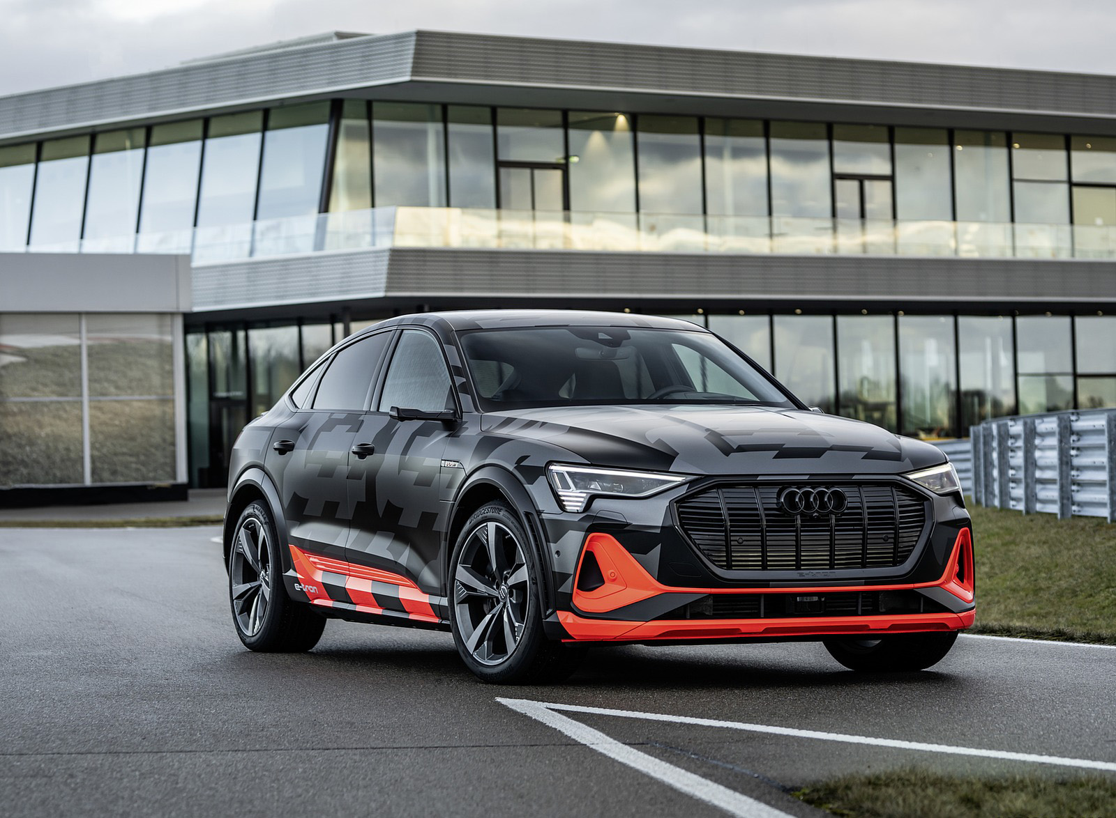 2020 Audi e-tron S Sportback Concept Front Three-Quarter Wallpapers #41 of 61