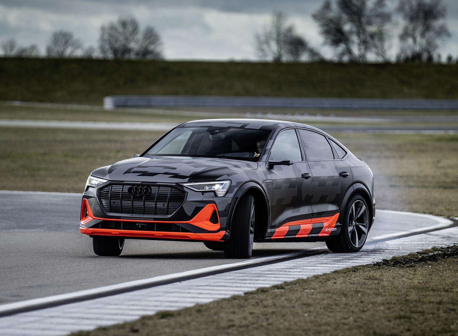 2020 Audi e-tron S Sportback Concept Front Three-Quarter Wallpapers (7)