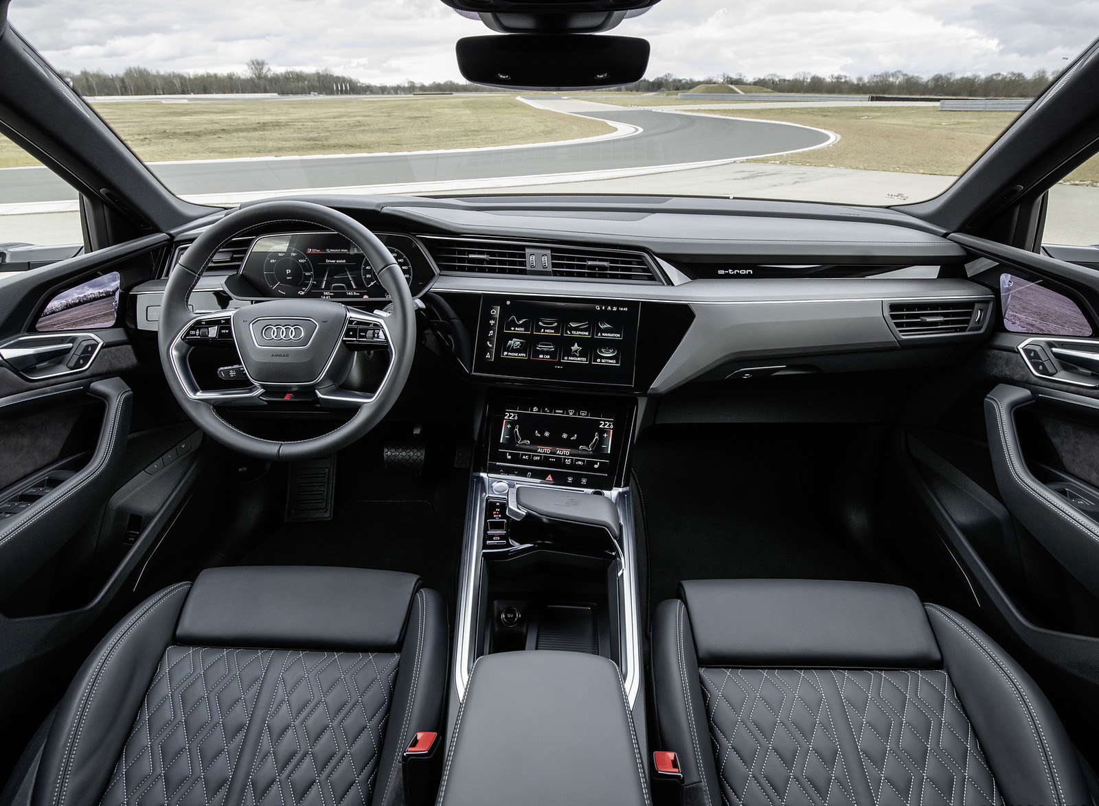 2020 Audi e-tron S Sportback Concept Interior Cockpit Wallpapers #52 of 61
