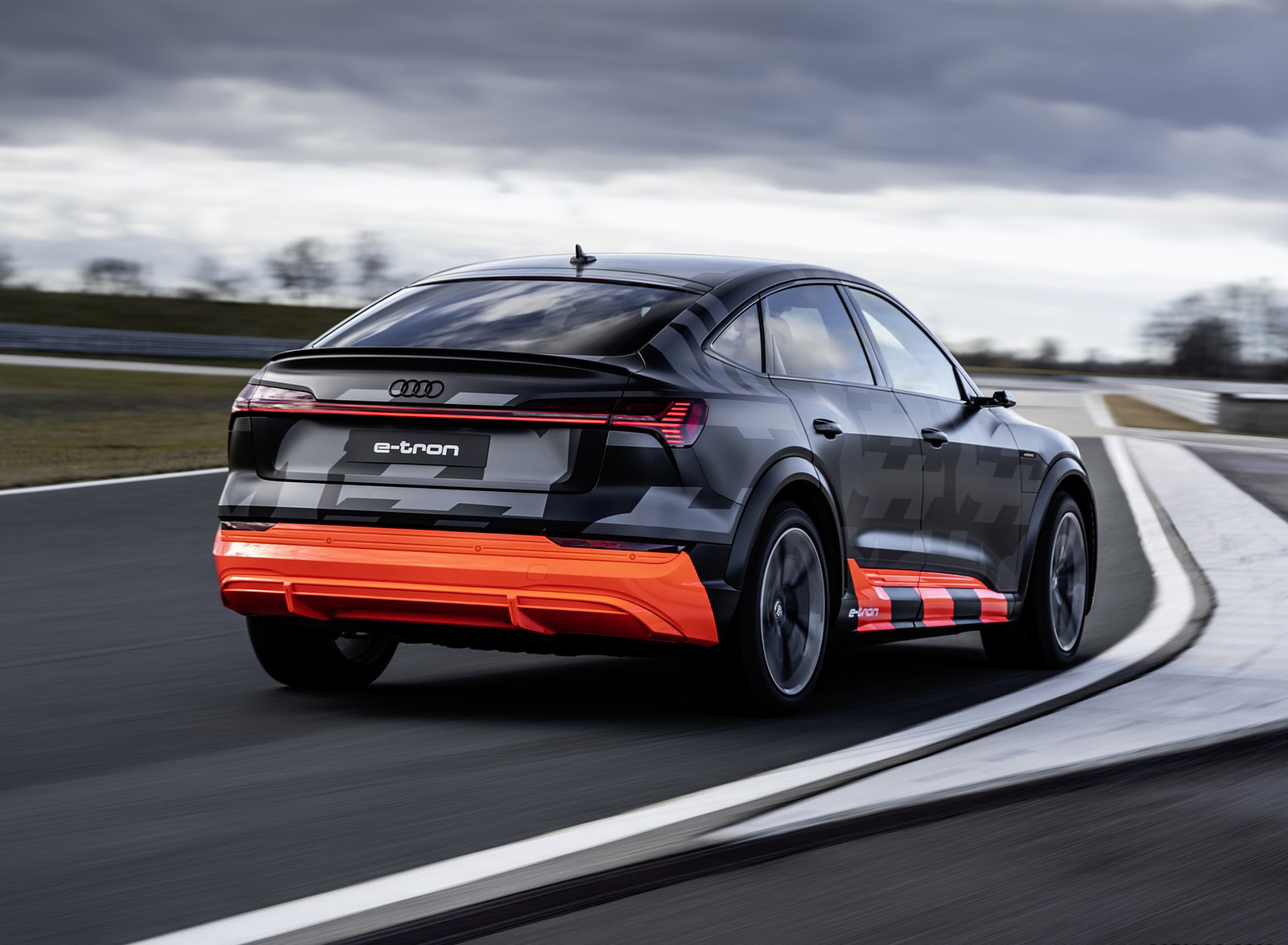 2020 Audi e-tron S Sportback Concept Rear Three-Quarter Wallpapers #17 of 61