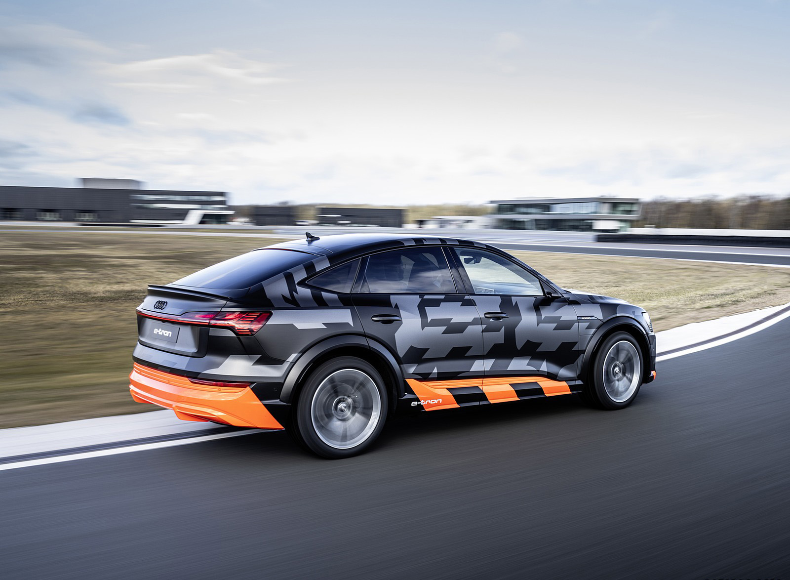 2020 Audi e-tron S Sportback Concept Rear Three-Quarter Wallpapers #18 of 61