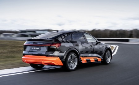 2020 Audi e-tron S Sportback Concept Rear Three-Quarter Wallpapers 450x275 (12)