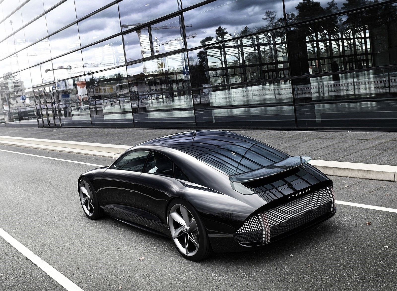 2020 Hyundai Prophecy EV Concept Rear Three-Quarter Wallpapers #5 of 16