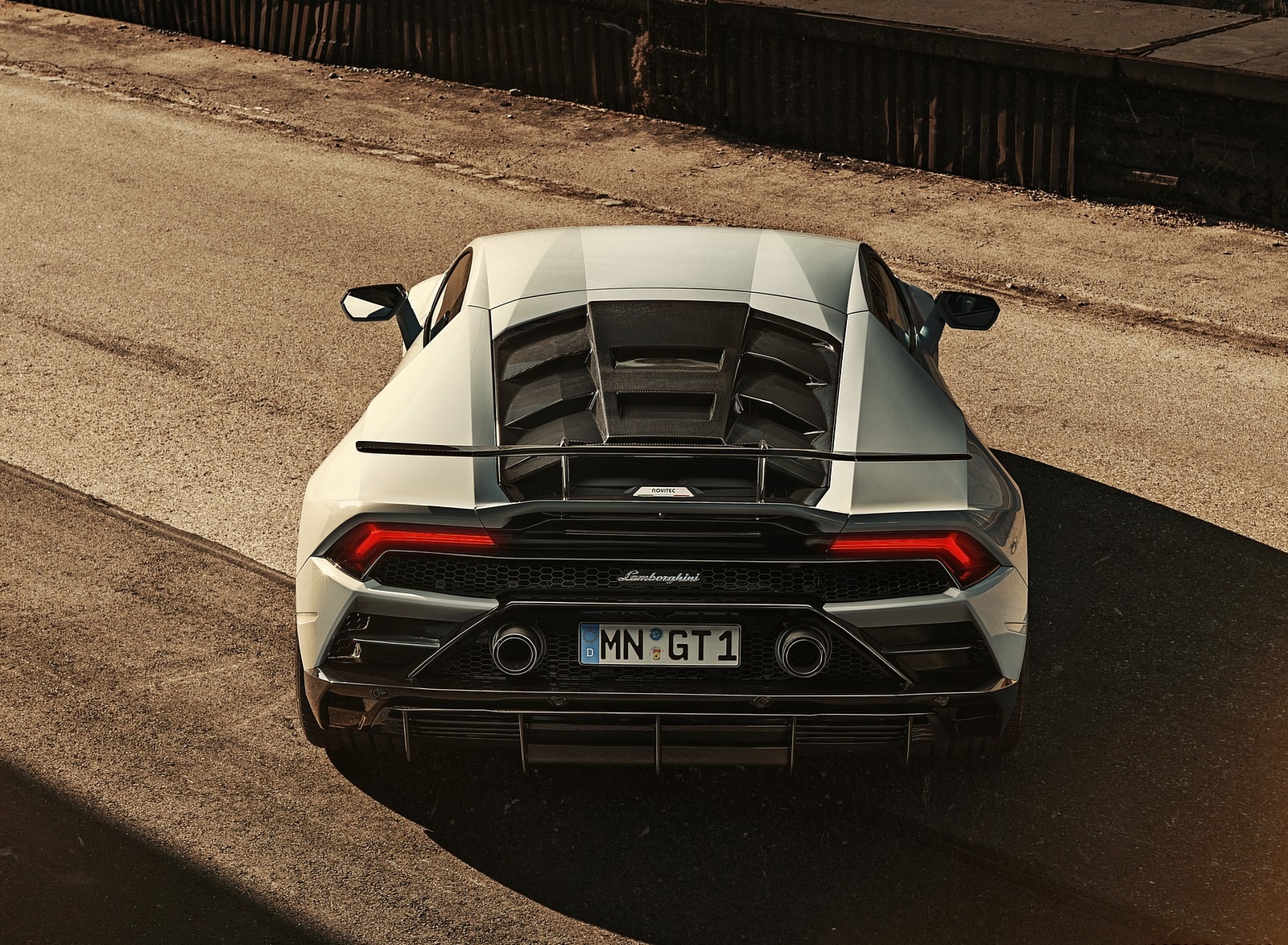 2020 NOVITEC Lamborghini Huracán EVO Rear Wallpapers #7 of 14