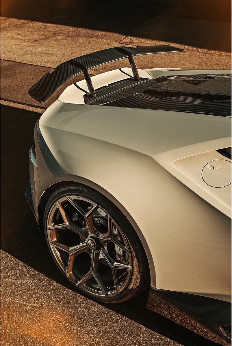 2020 NOVITEC Lamborghini Huracán EVO Spoiler Wallpapers #11 of 14