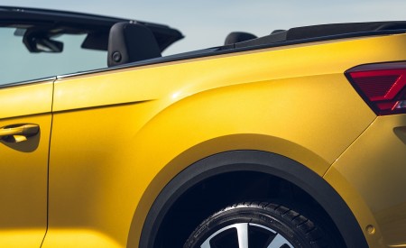 2020 Volkswagen T-Roc R-Line Cabriolet (UK-Spec) Detail Wallpapers 450x275 (91)