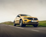 2020 Volkswagen T-Roc R-Line Cabriolet (UK-Spec) Front Three-Quarter Wallpapers 150x120