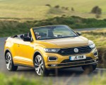 2020 Volkswagen T-Roc R-Line Cabriolet (UK-Spec) Front Three-Quarter Wallpapers 150x120