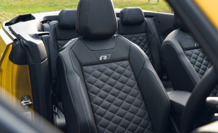 2020 Volkswagen T-Roc R-Line Cabriolet (UK-Spec) Interior Front Seats Wallpapers 450x275 (123)
