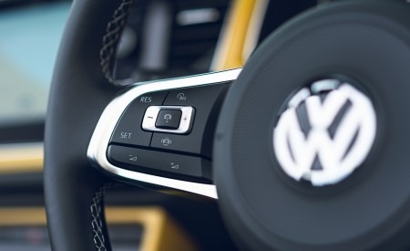2020 Volkswagen T-Roc R-Line Cabriolet (UK-Spec) Interior Steering Wheel Wallpapers 450x275 (100)