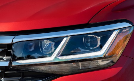 2021 Volkswagen Atlas SEL Premium 4Motion Headlight Wallpapers 450x275 (18)