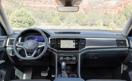 2021 Volkswagen Atlas SEL Premium 4Motion Interior Cockpit Wallpapers 450x275 (22)