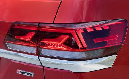 2021 Volkswagen Atlas SEL Premium 4Motion Tail Light Wallpapers 450x275 (20)