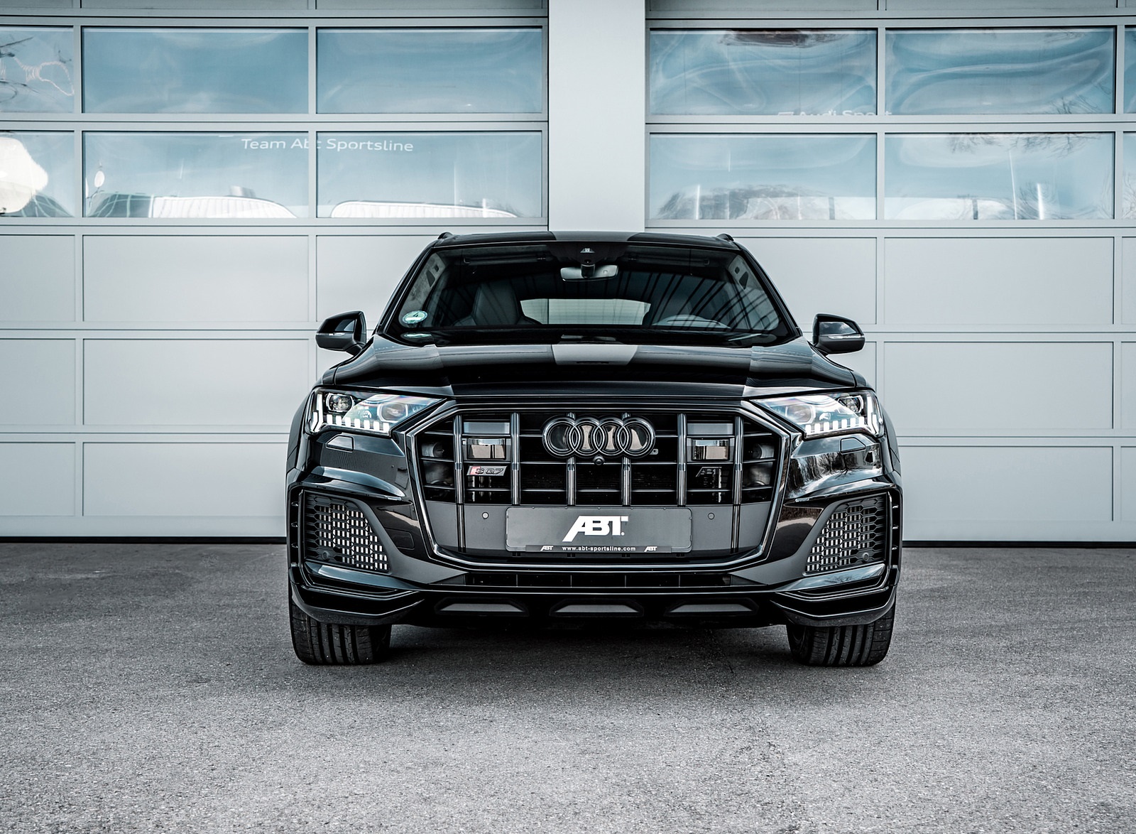 2020 ABT Audi SQ7 Front Wallpapers (3)