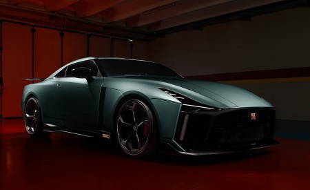 2020 Nissan GT-R 50 by Italdesign Front Three-Quarter Wallpapers 450x275 (7)