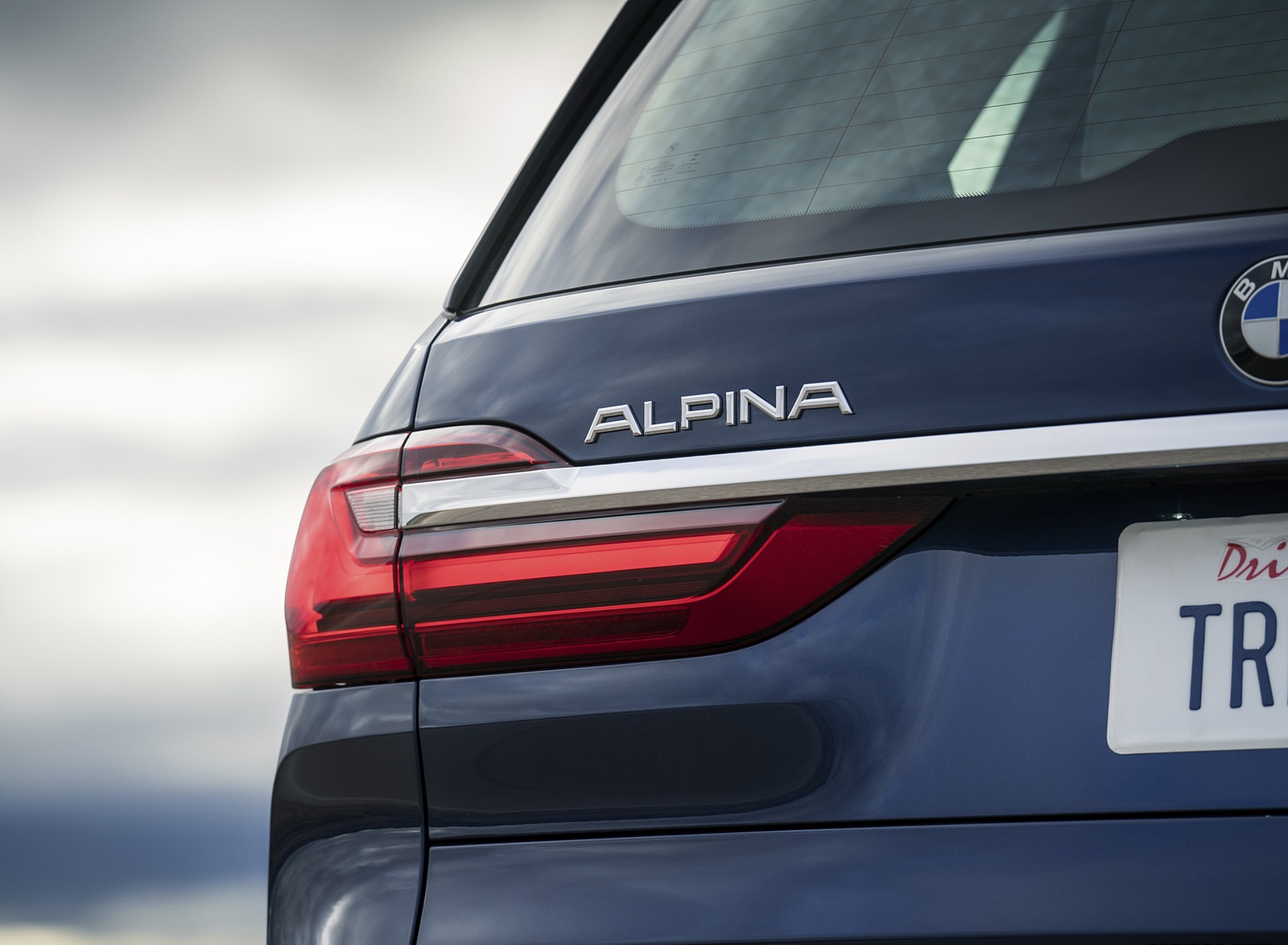 2021 ALPINA XB7 based on BMW X7 Tail Light Wallpapers #22 of 33