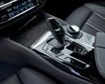 2021 BMW 5 Series 530e Plug-In Hybrid Central Console Wallpapers  150x120