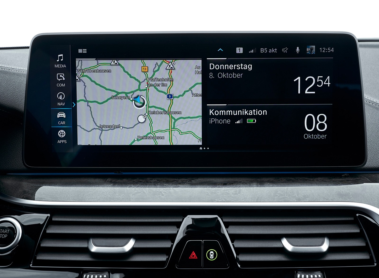 2021 BMW 5 Series 530e Plug-In Hybrid Central Console Wallpapers  #85 of 92
