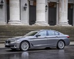 2021 BMW 5 Series 530e Plug-In Hybrid Front Three-Quarter Wallpapers  150x120 (51)