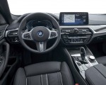 2021 BMW 5 Series 530e Plug-In Hybrid Interior Wallpapers 150x120