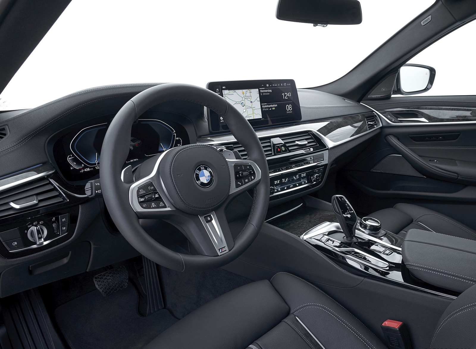 2021 BMW 5 Series 530e Plug-In Hybrid Interior Wallpapers  #79 of 92