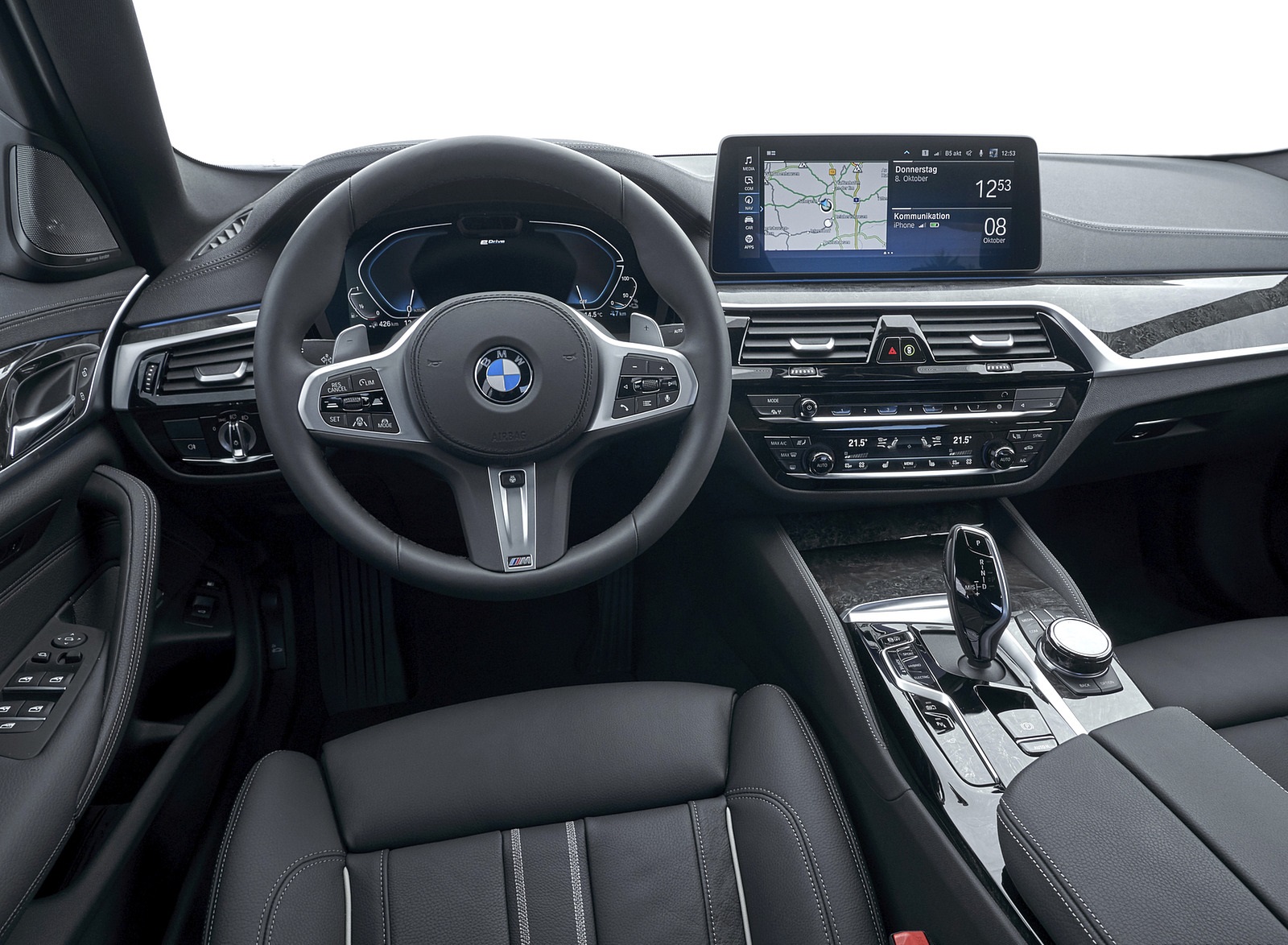 2021 BMW 5 Series 530e Plug-In Hybrid Interior Wallpapers #80 of 92
