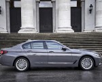 2021 BMW 5 Series 530e Plug-In Hybrid Side Wallpapers 150x120 (55)