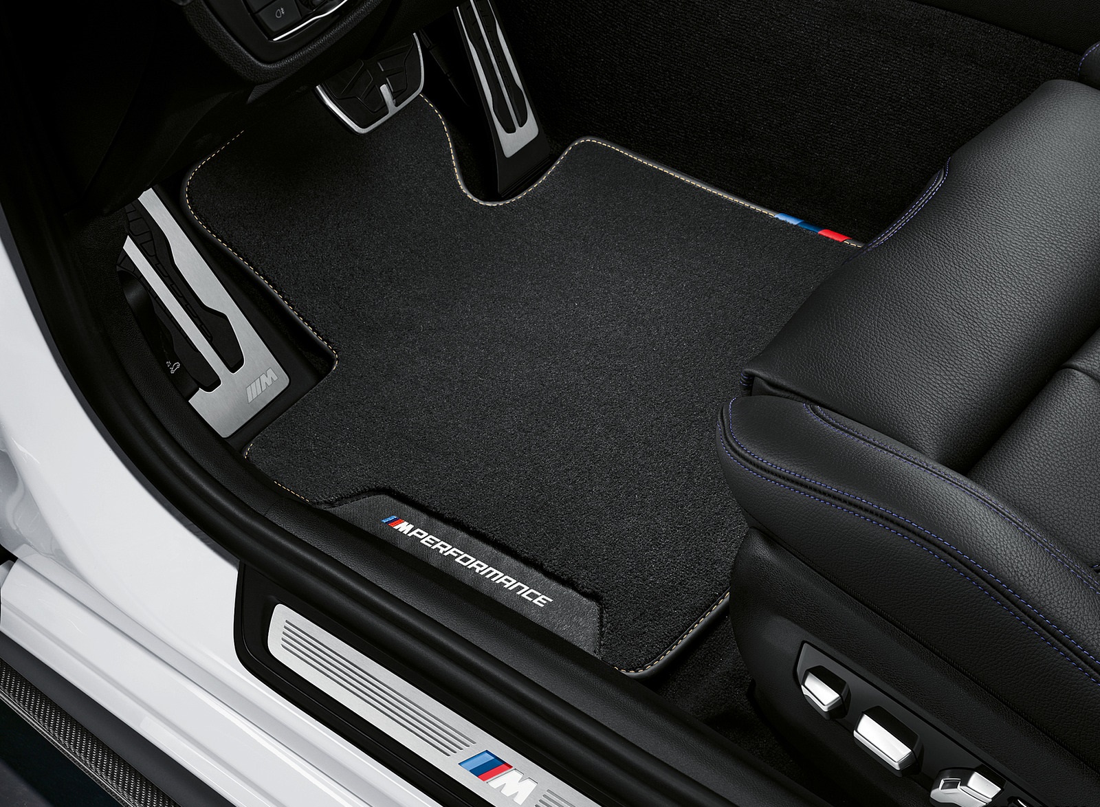 2021 BMW 5 Series M Performance Parts Interior Floor Mat Wallpapers #20 of 23