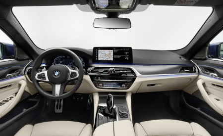 2021 BMW 530e xDrive Plug-In Hybrid Interior Cockpit Wallpapers 450x275 (31)