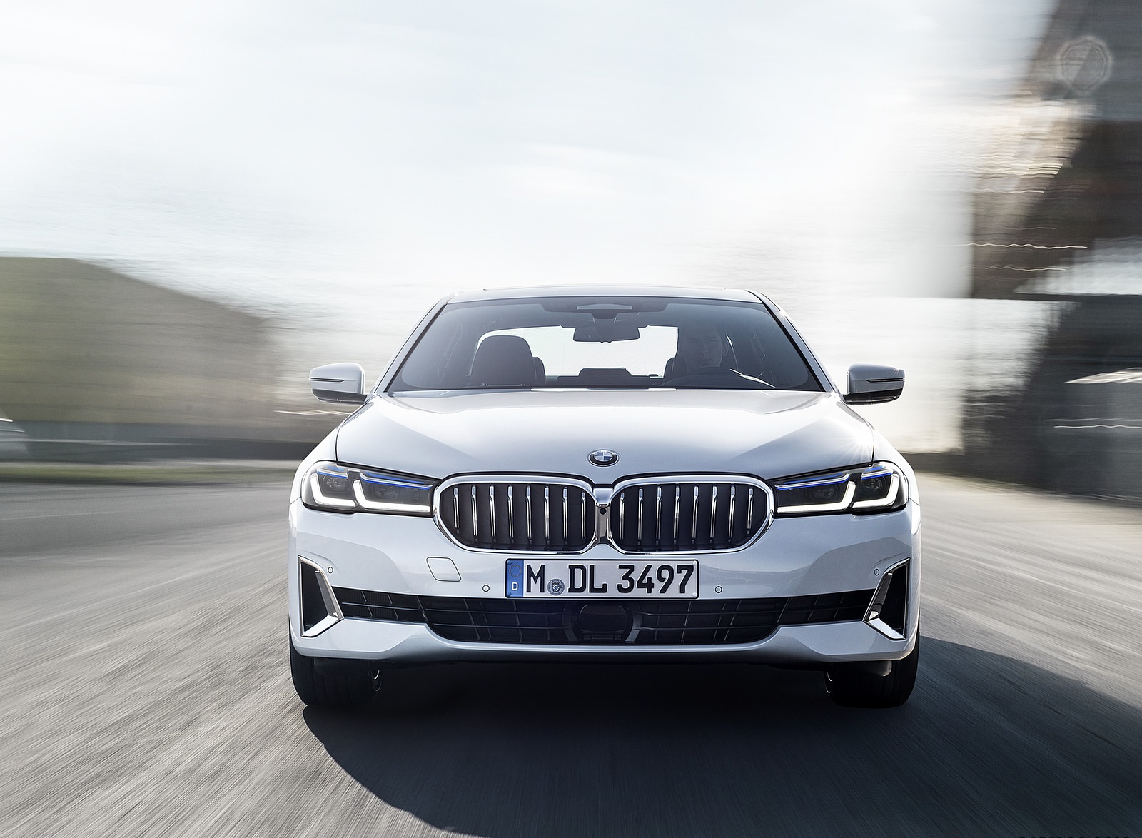 2021 BMW 540i Front Wallpapers (3)