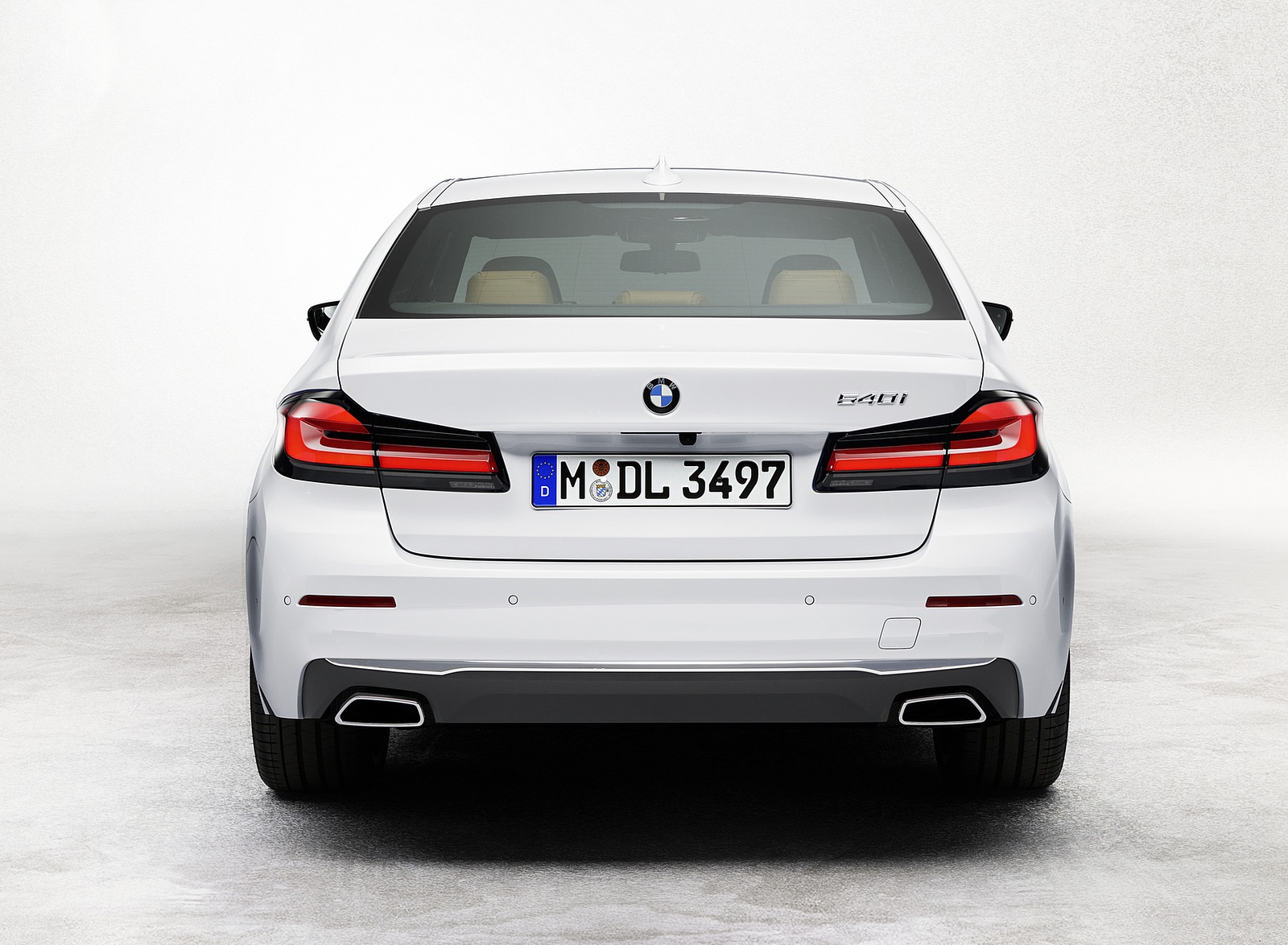 2021 BMW 540i Rear Wallpapers #13 of 44