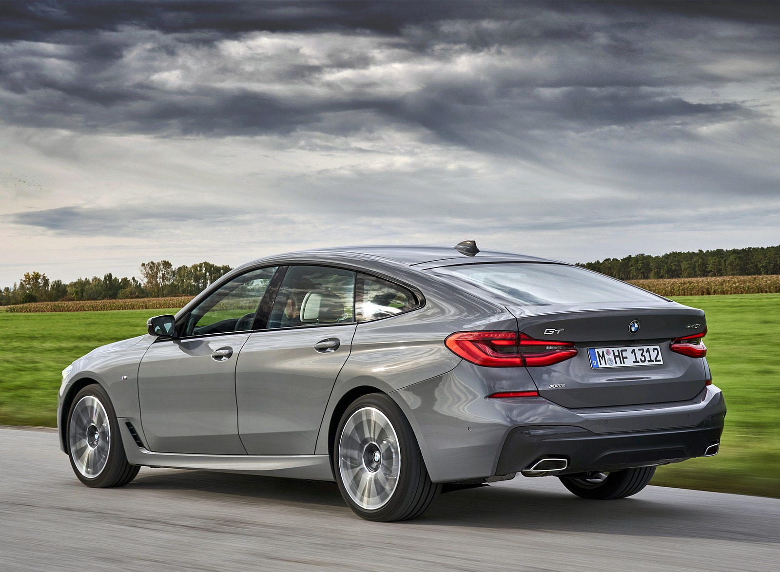 2021 BMW 6 Series Gran Turismo Rear Three-Quarter Wallpapers  (8)