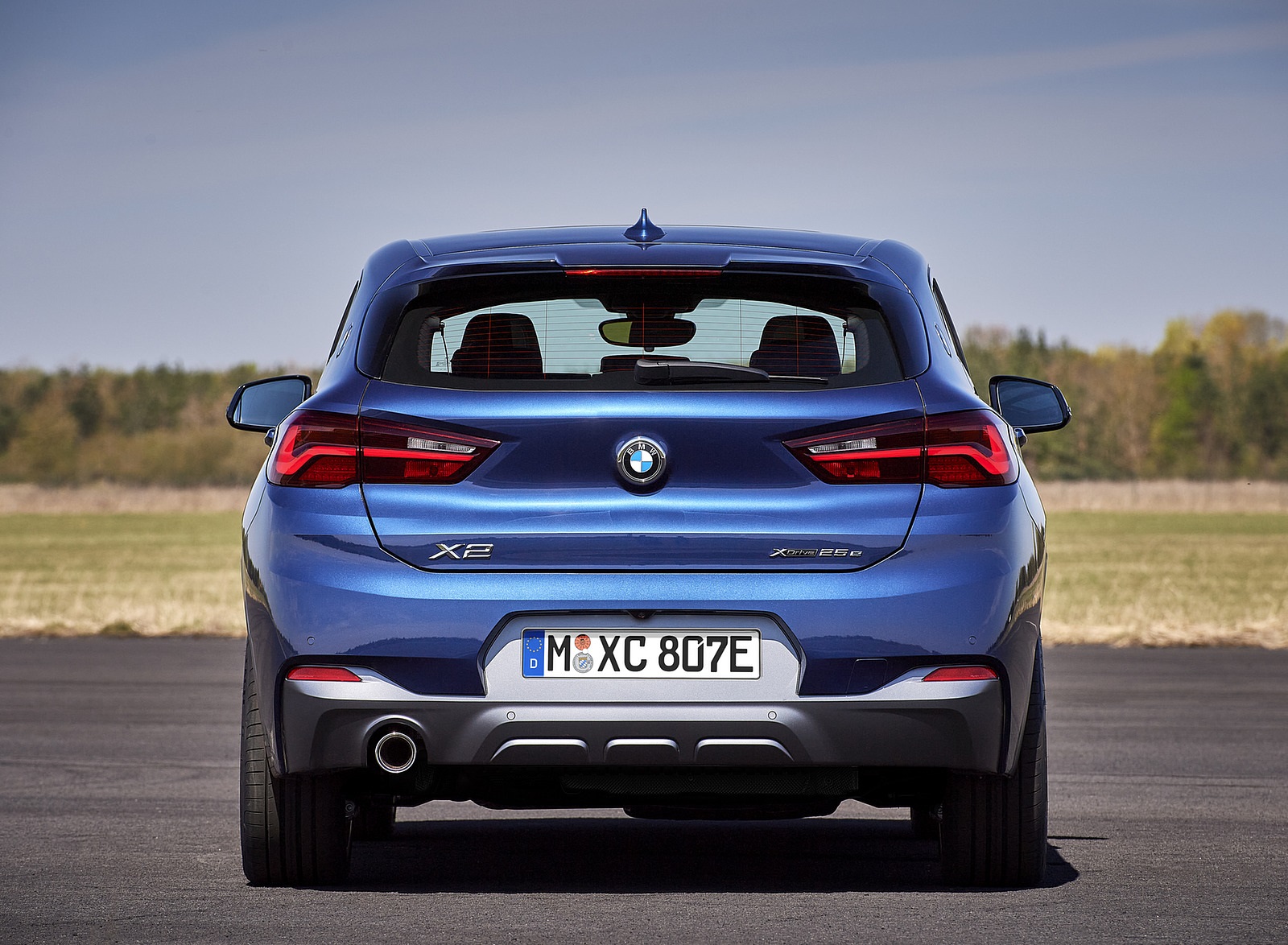 2021 BMW X2 xDrive25e Plug-In Hybrid Rear Wallpapers #23 of 54
