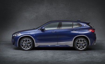 2021 BMW X2 xDrive25e Plug-In Hybrid Side Wallpapers 450x275 (33)